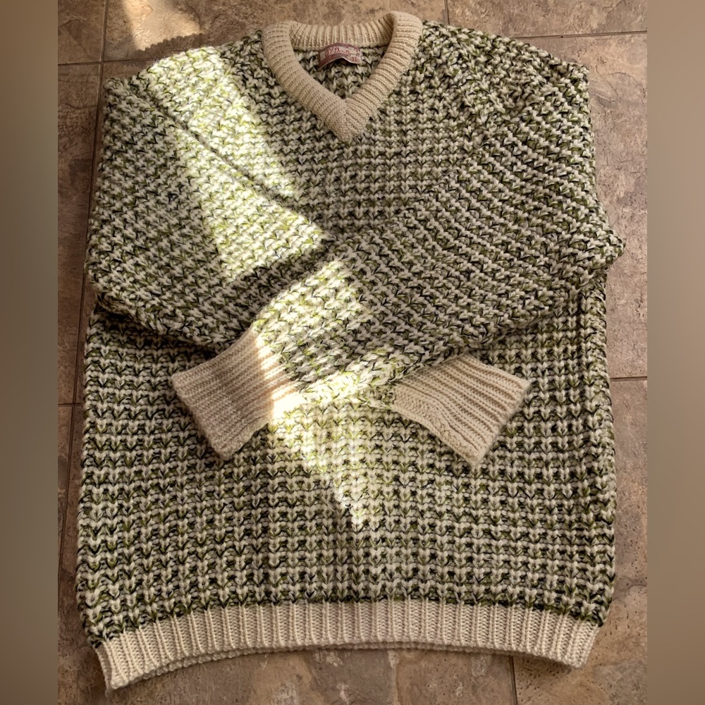 VINTAGE knit pullover sweater